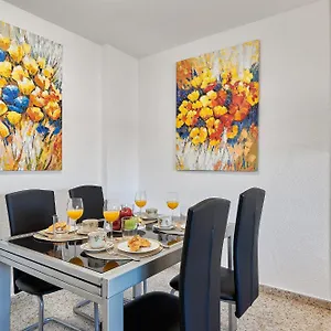 https://luminoso-apartamento-5-minutos-de-la-playa.1costadelsol.com