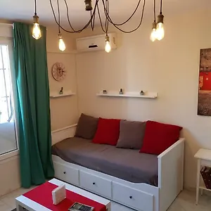 **** Genuar Center Apartamento
